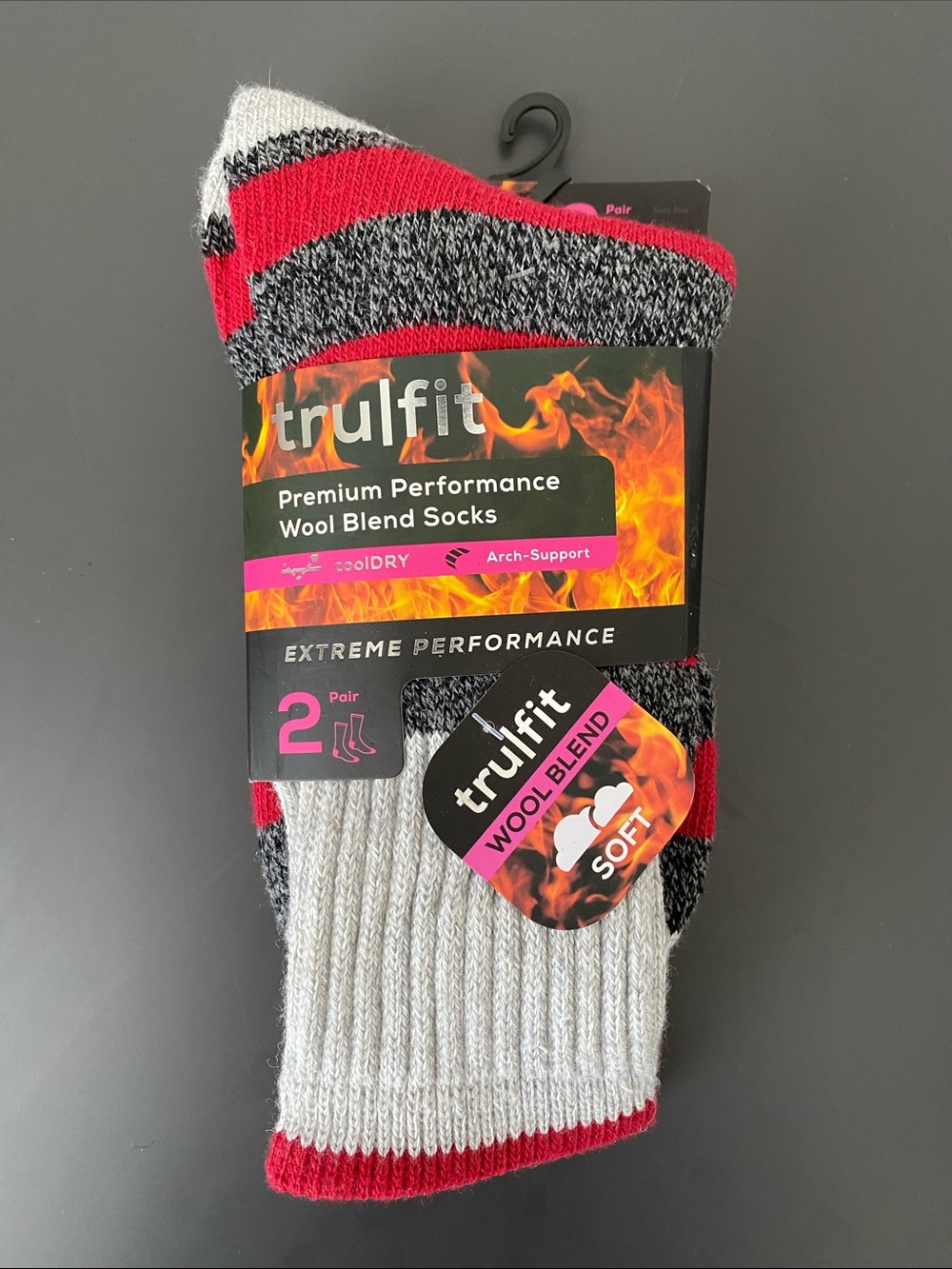 Trukfit Men's Casual Wool Blend Socks 2 Pair Pk Gray & Red Performance Support